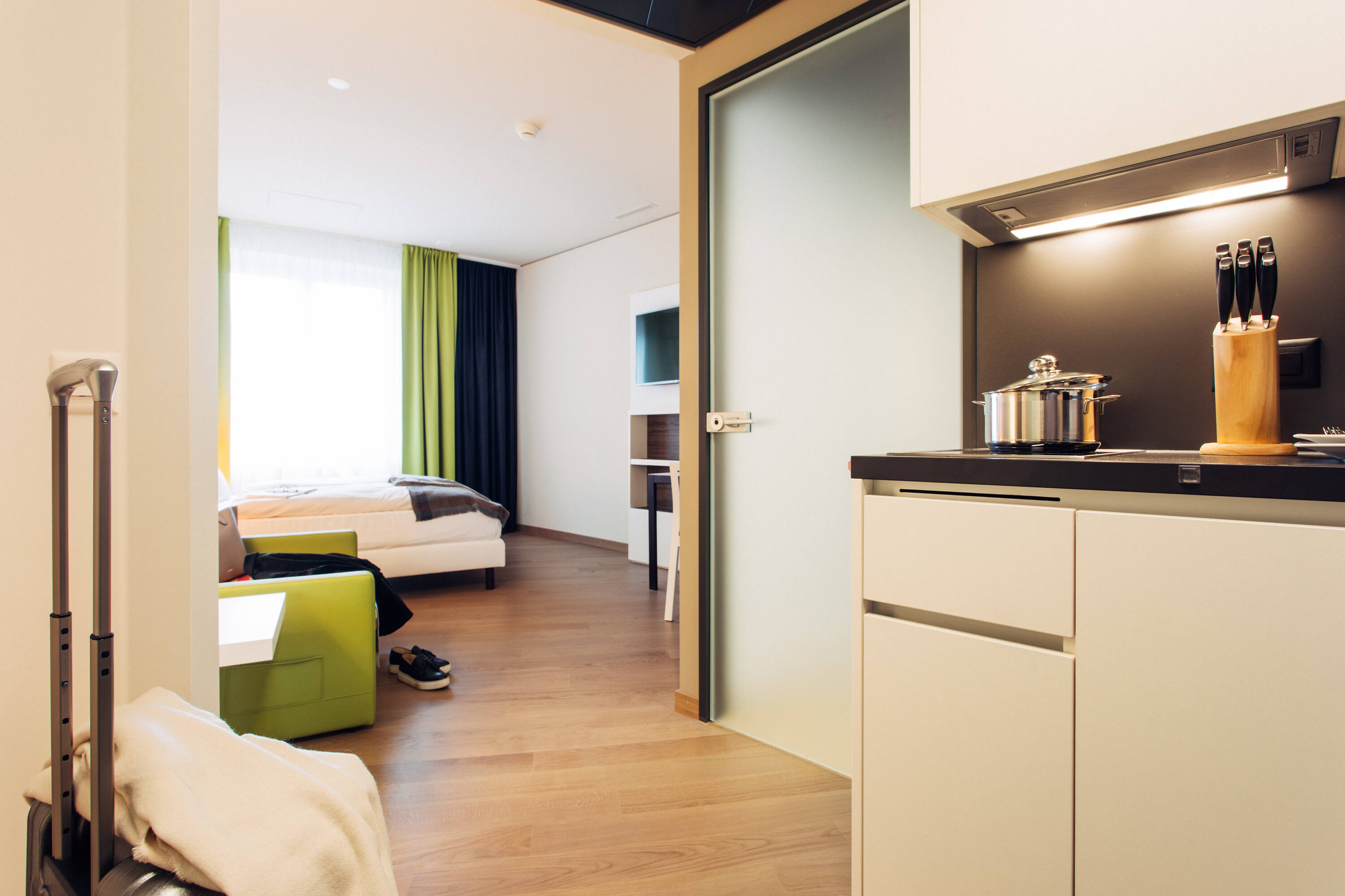 Room at Harry's Home Zurich Wallisellen, WALLISELLEN