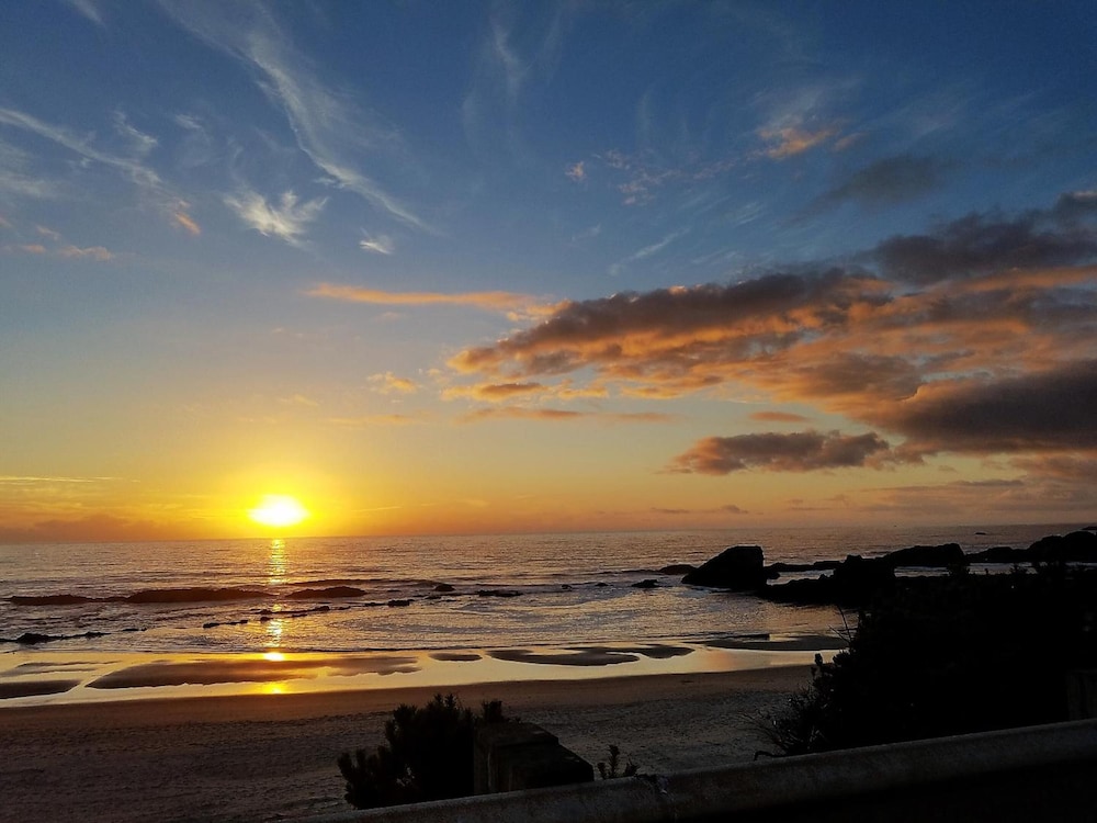 The Waldport Inn 26/39