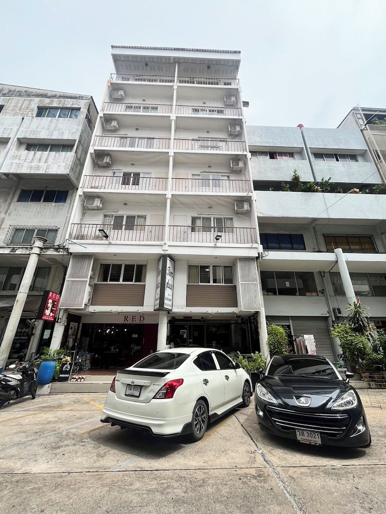 Tim Place Bts Phra Khanong 81/88
