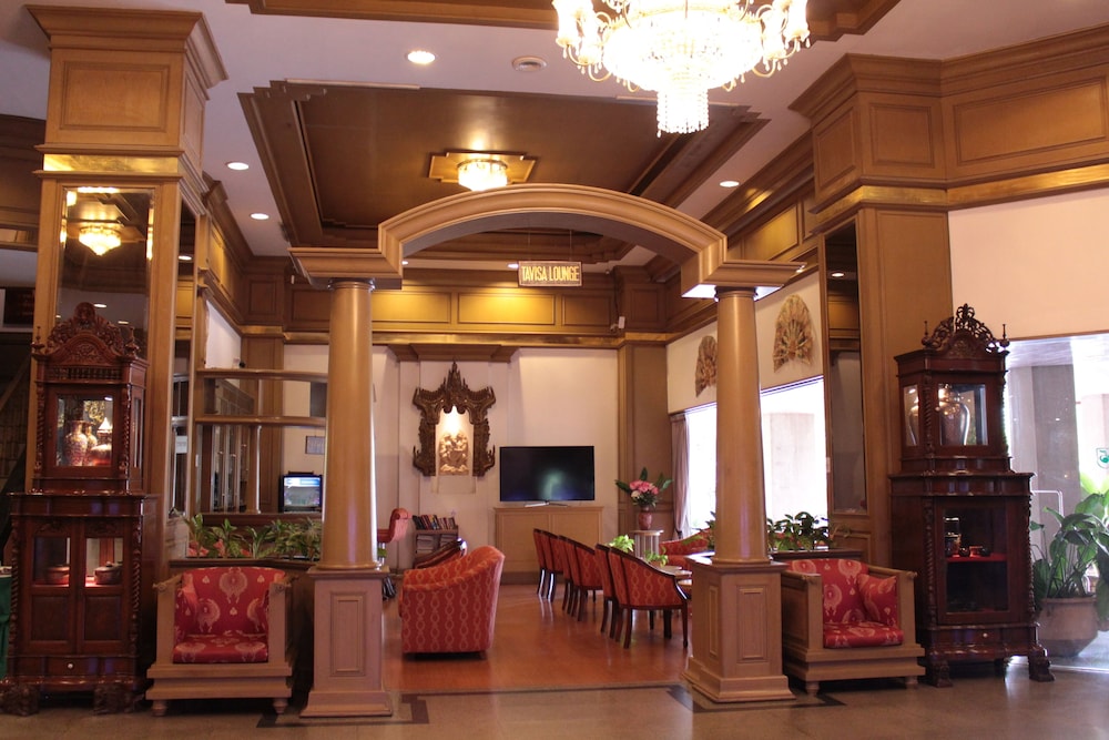 City Beach Resort 31/49