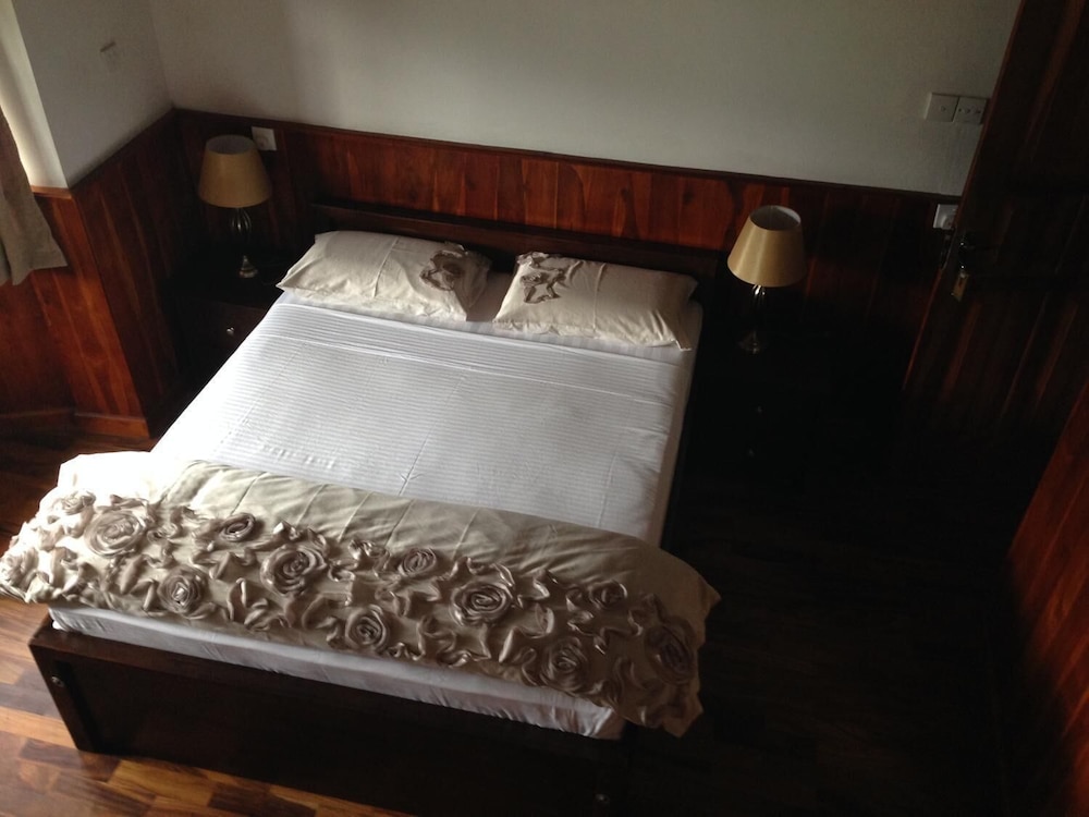 Richmond Inn 18/53