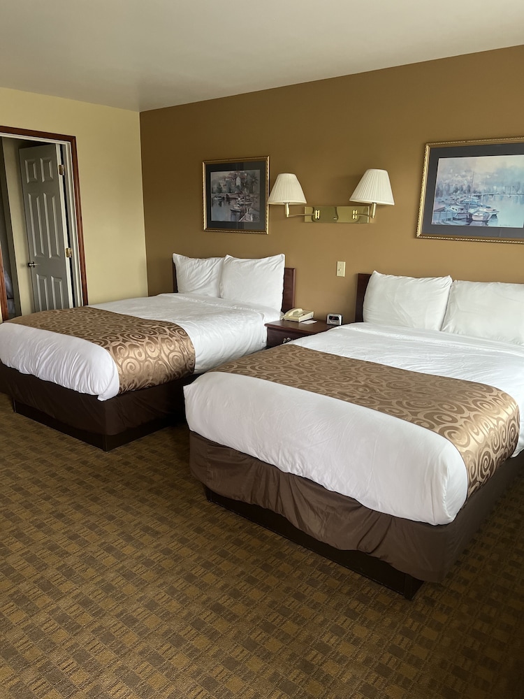 Guesthouse Inn & Suites Montesano 9/34