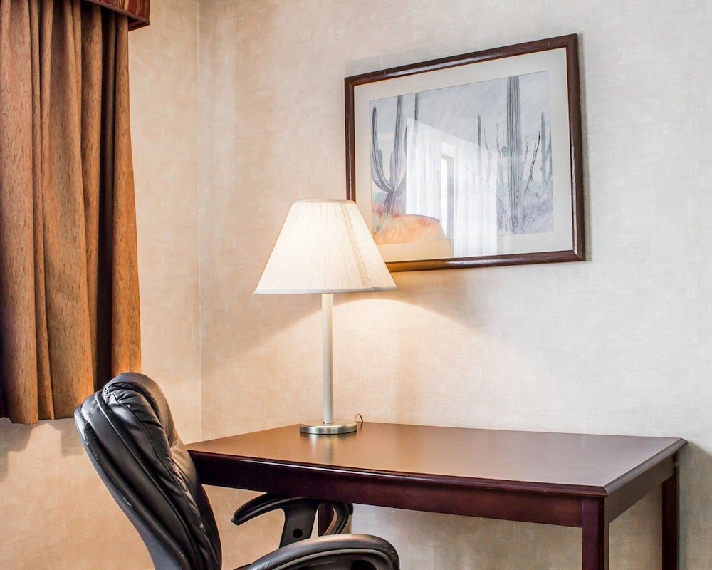 Quality Inn & Suites Yuma 21/50