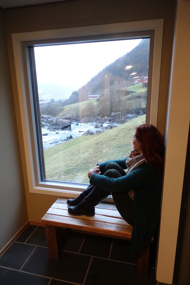 Trolltunga Hotel 27/43