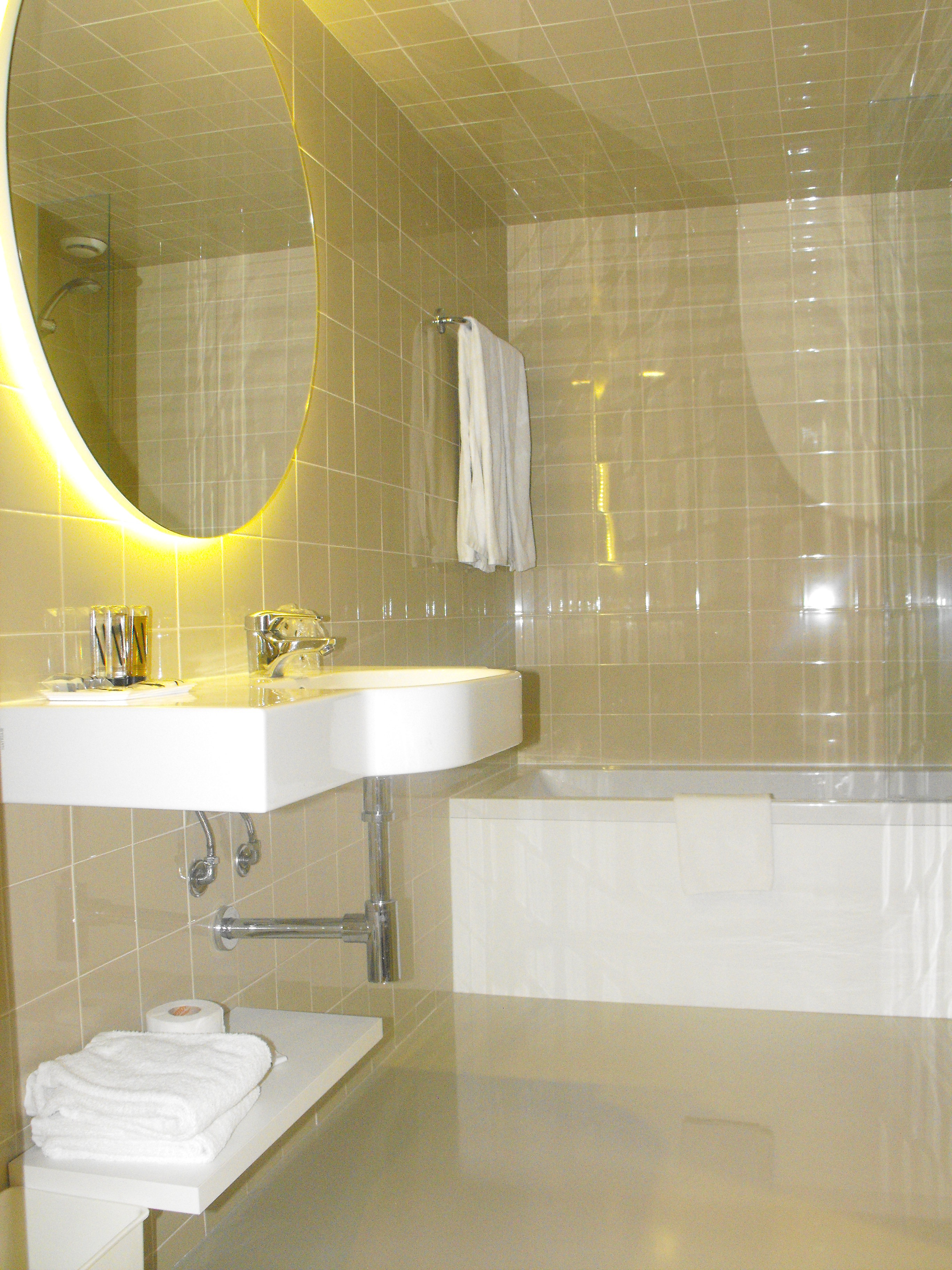 Axis Vermar Conference And Beach Hotel 35/36