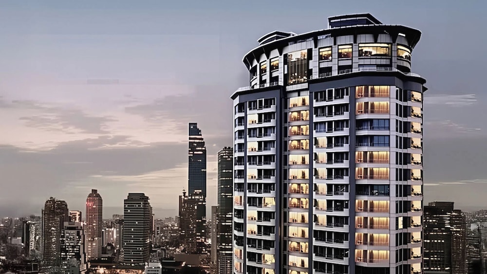 JC Kevin Sathorn Bangkok Hotel (ex. Anantara Sathorn Bangkok Hotel) 2/64