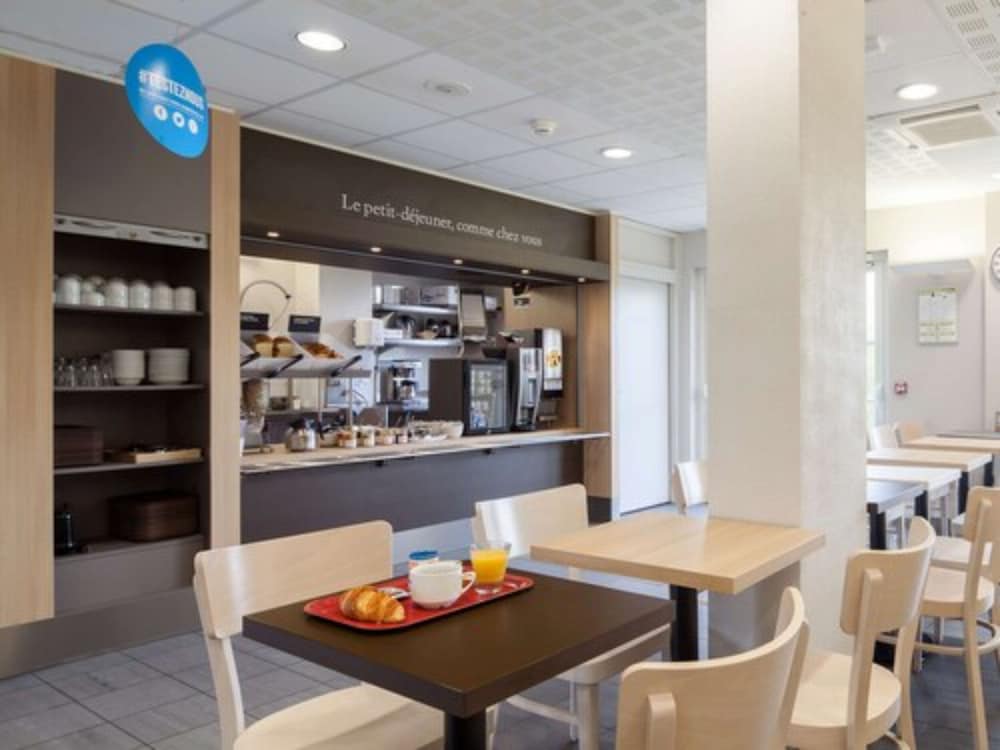 B&B HOTEL Lieusaint Carre Senart 3 etoiles 33/50