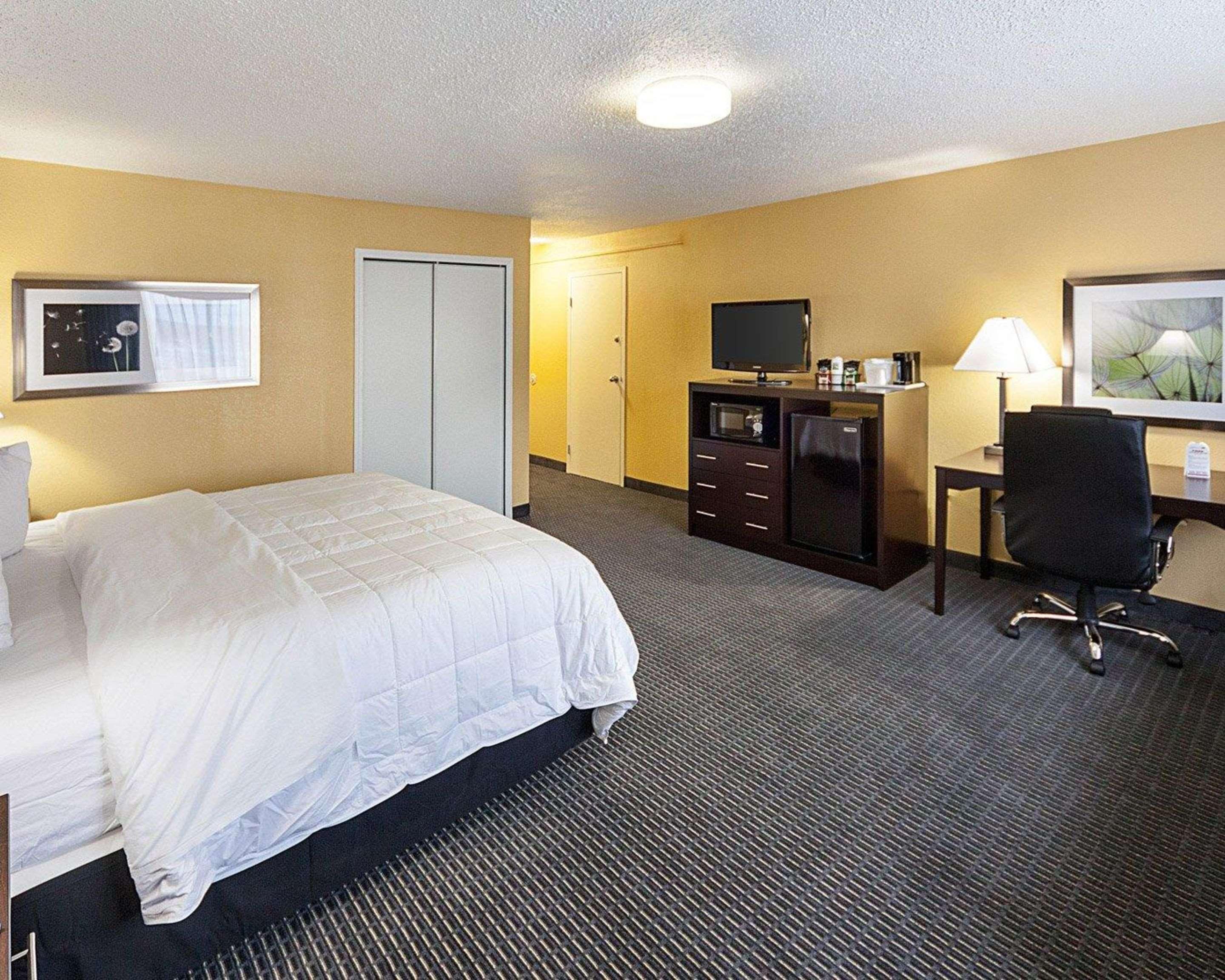 Upgrade, King Bed
