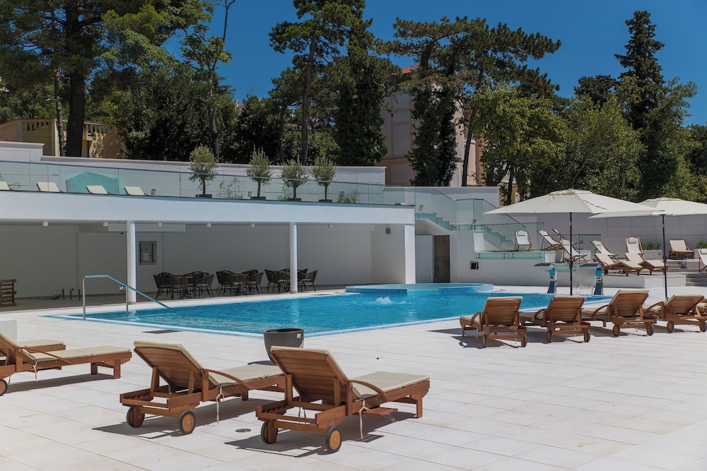 Boutique Hotel Esplanade 73/76