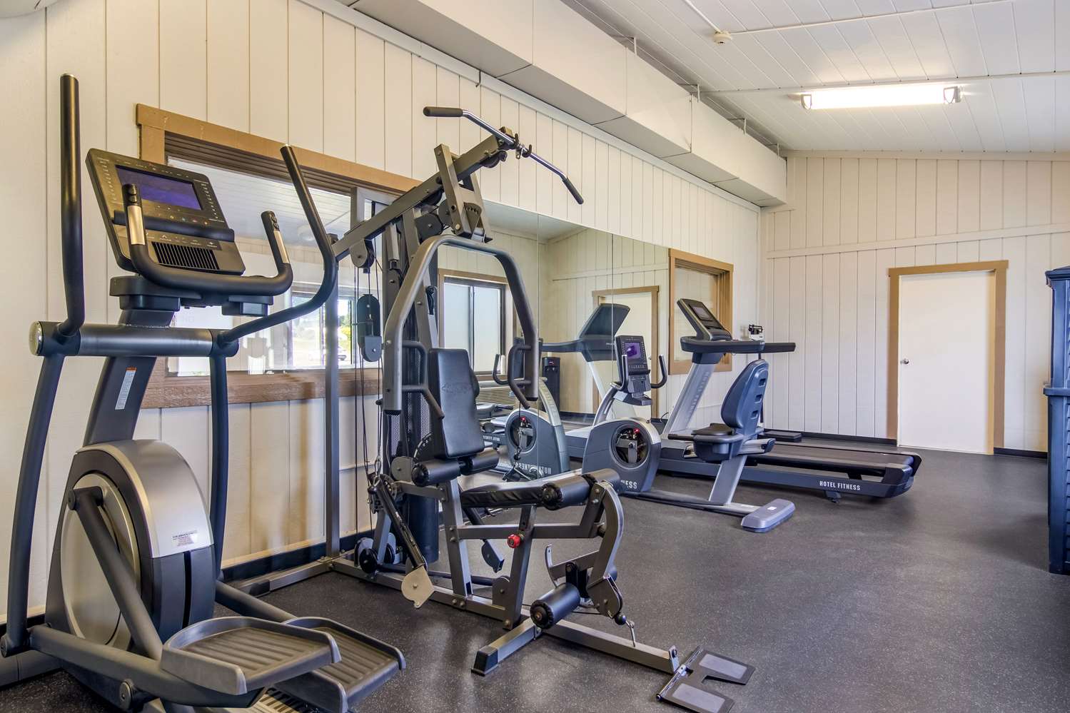 Best Western Dutch Valley Inn 24/40