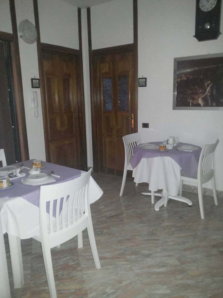 Elisa B&B 21/41