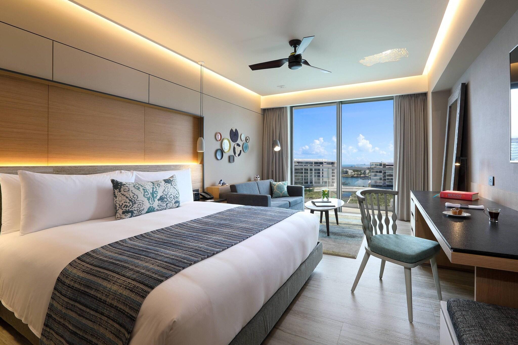 Deluxe, Double Bed