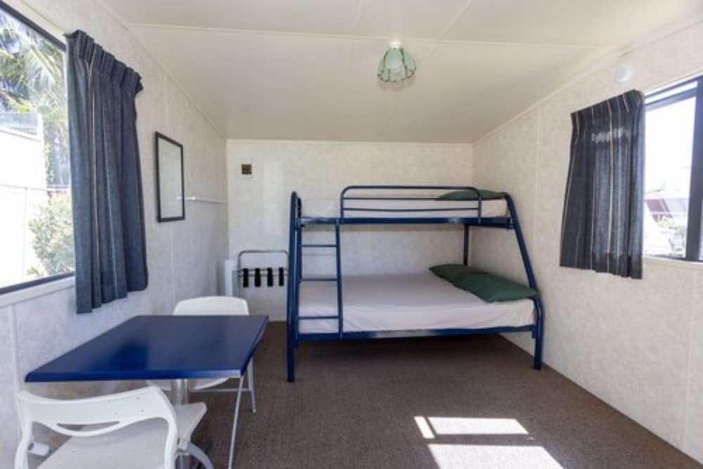 Cosy Corner Holiday Park 13/50