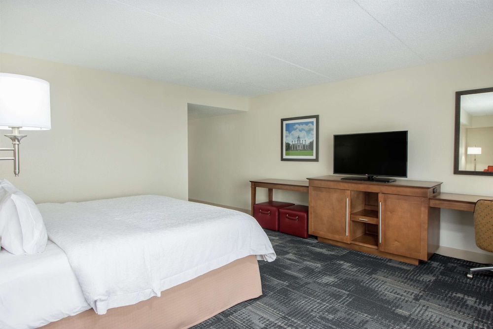 Hampton Inn Columbia MO 10/29