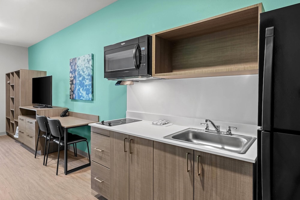 ECHO Suites Extended Stay by Wyndham Conyers 29/37
