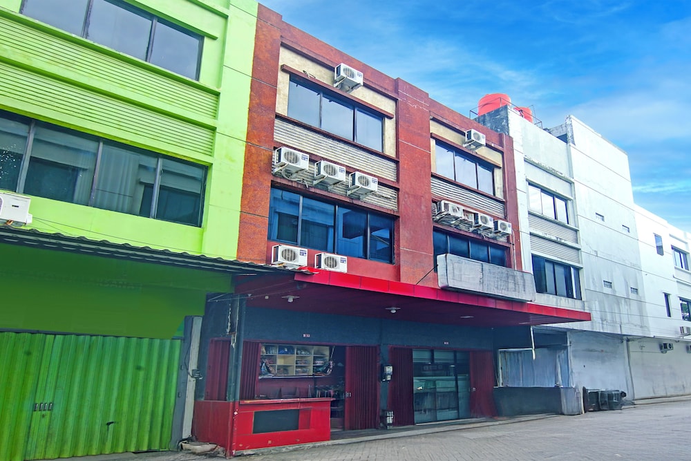 Hotel O Makassar near RS Grestelina formerly Wisma Makassar 36/38