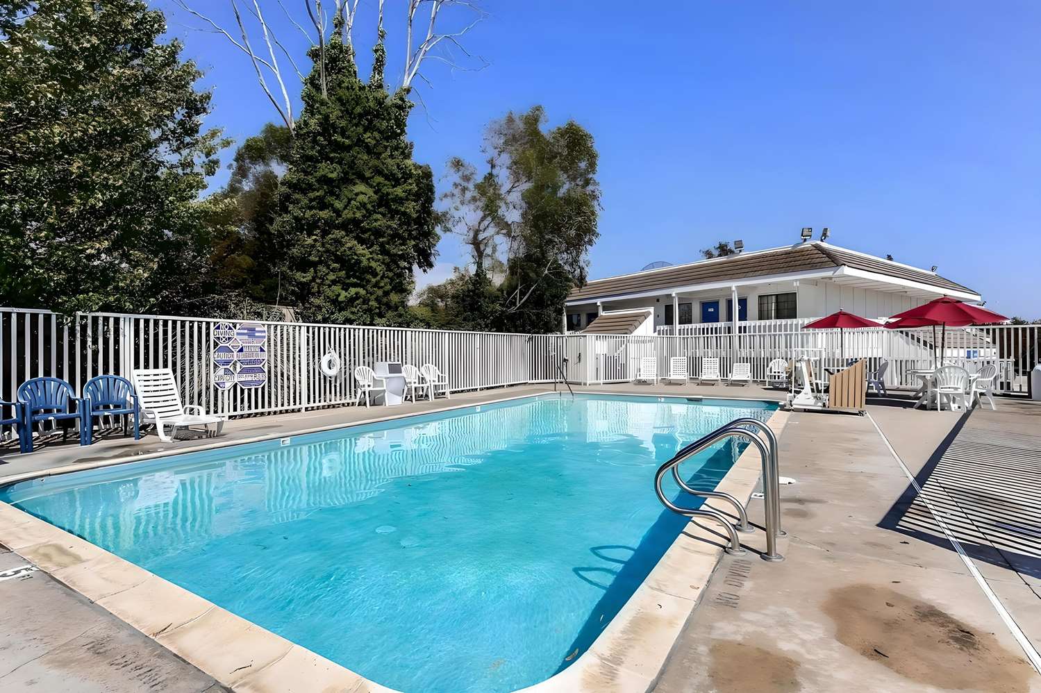 Super 8 by Wyndham Livermore 9/10
