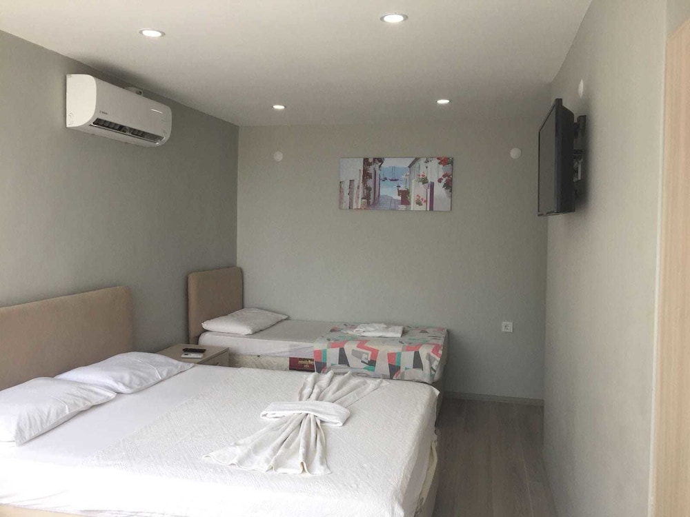 غرفة قياسية بسرير مزدوج بإطلالة على الحديقة، Selim Sultan Otel 6/10