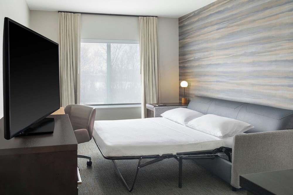 Residence Inn By Marriott Detroit Dearborn 5/33