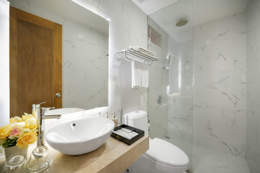 Kova Diamond Hotel Da Nang 61/62