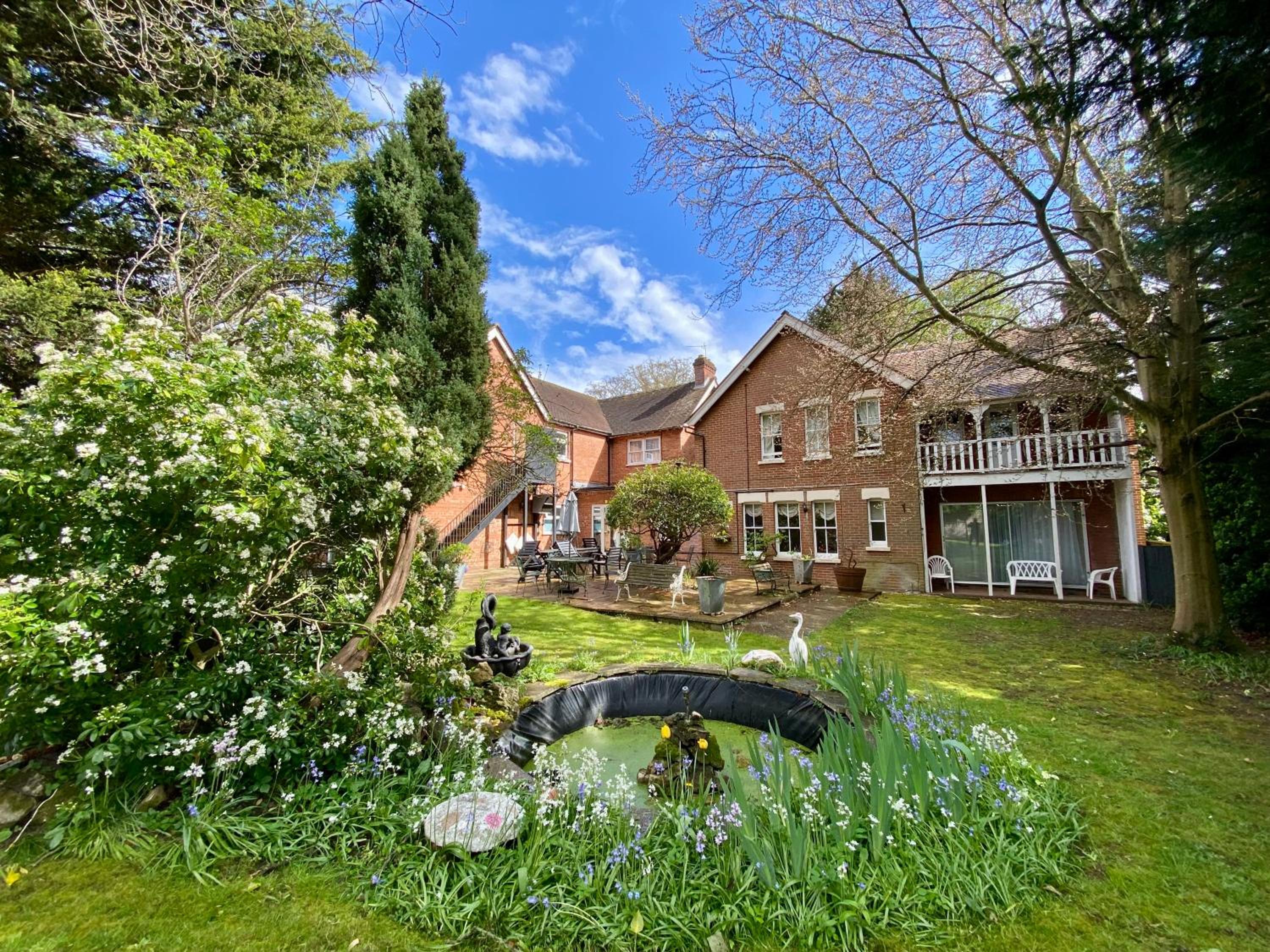 Pickwicks Guest House 23/29