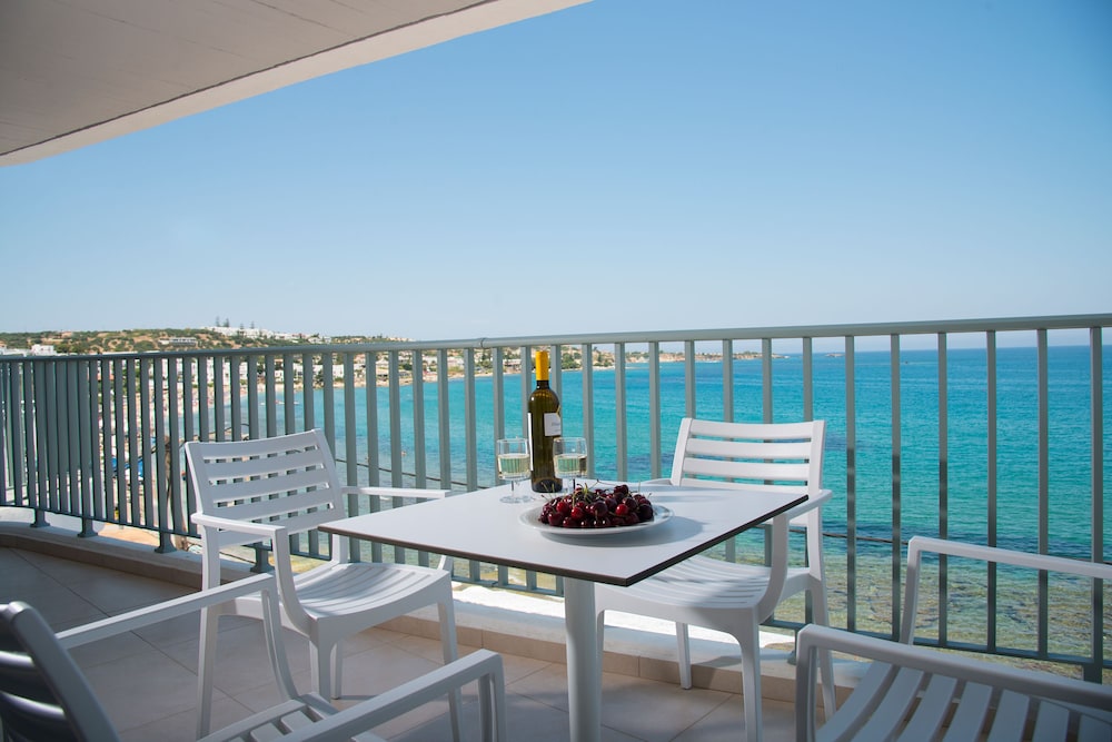 Alia Beach Hotel Adults only 18+ 37/48