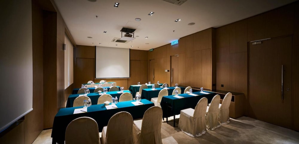 D'Sora Boutique Business Hotel 35/42