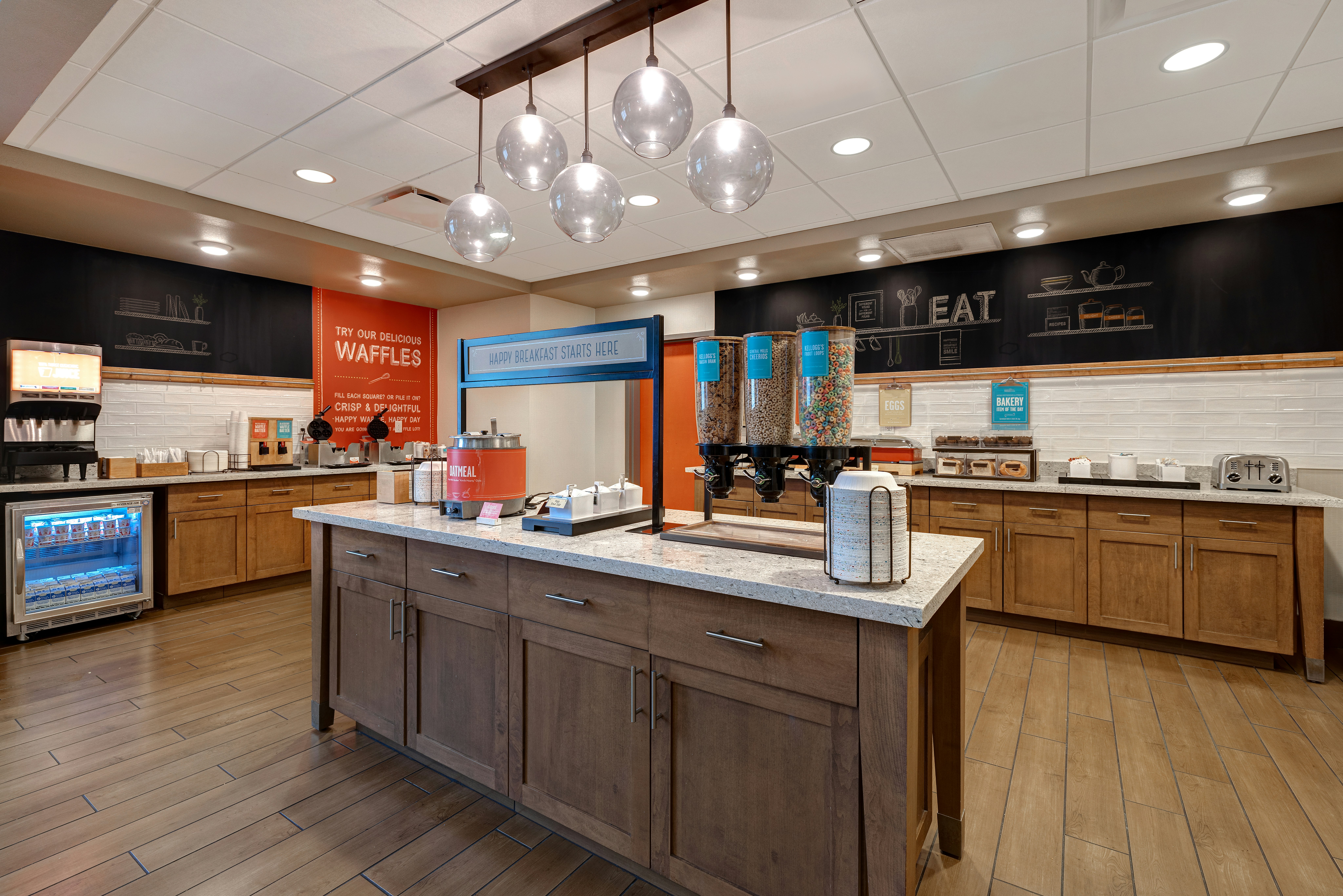 Hampton Inn & Suites Milwaukee West 9/64