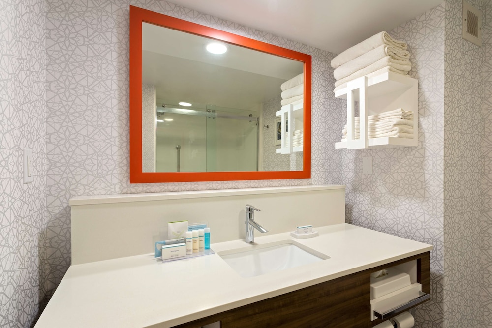 Hampton Inn Perry, FL 23/41