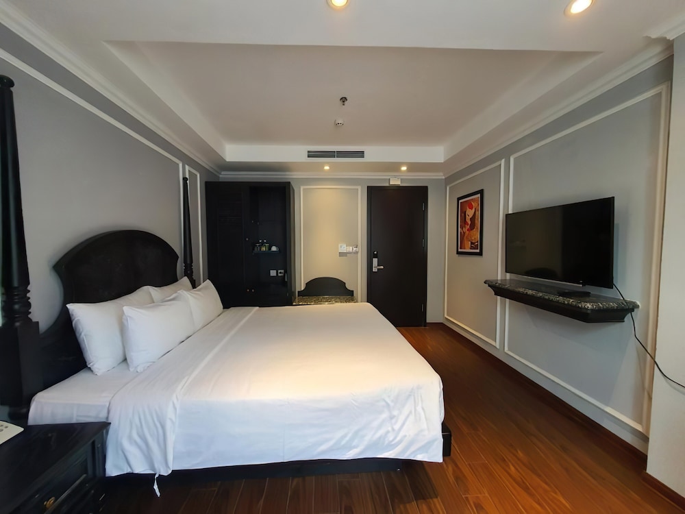 Amara Hotel Hanoi 8/46