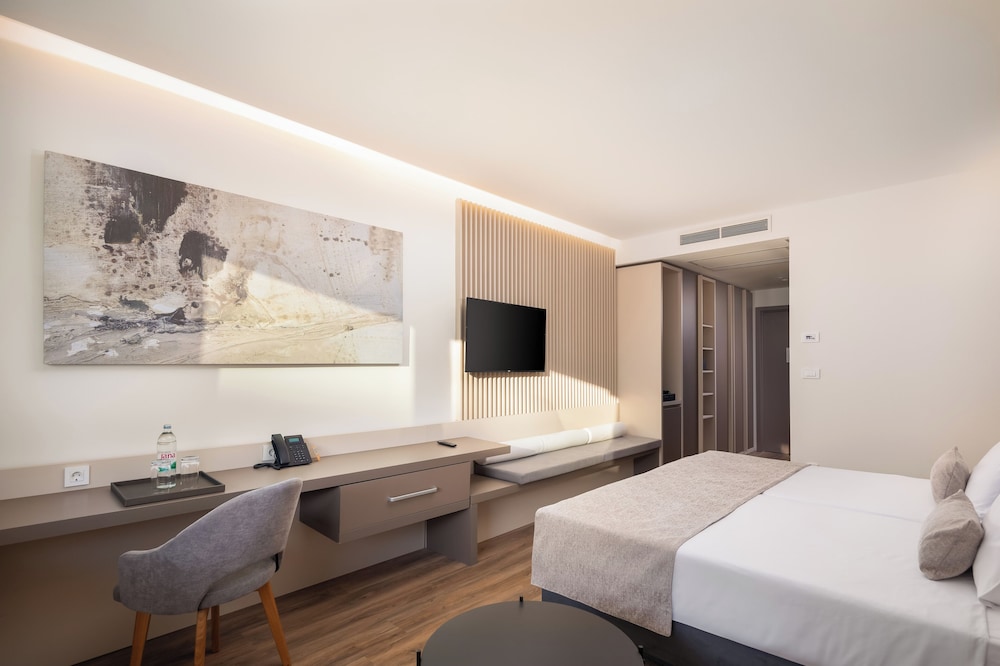 Aminess Laurel Khalani Hotel 23/76