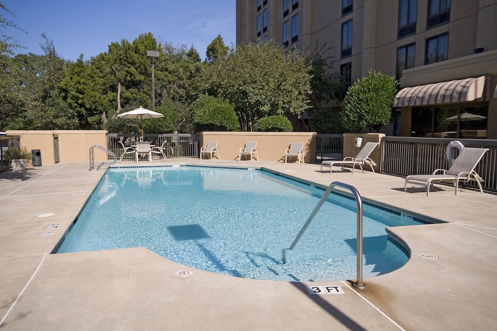 Hampton Inn Austin NW near The Domain (Ex Hampton Inn Austin Arboretum Northwest) 38/55