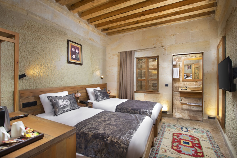 Ayazma Cave Hotel 14/50