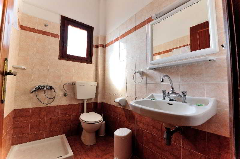 VASSILIAS BEACH APARTMENTS 30/31