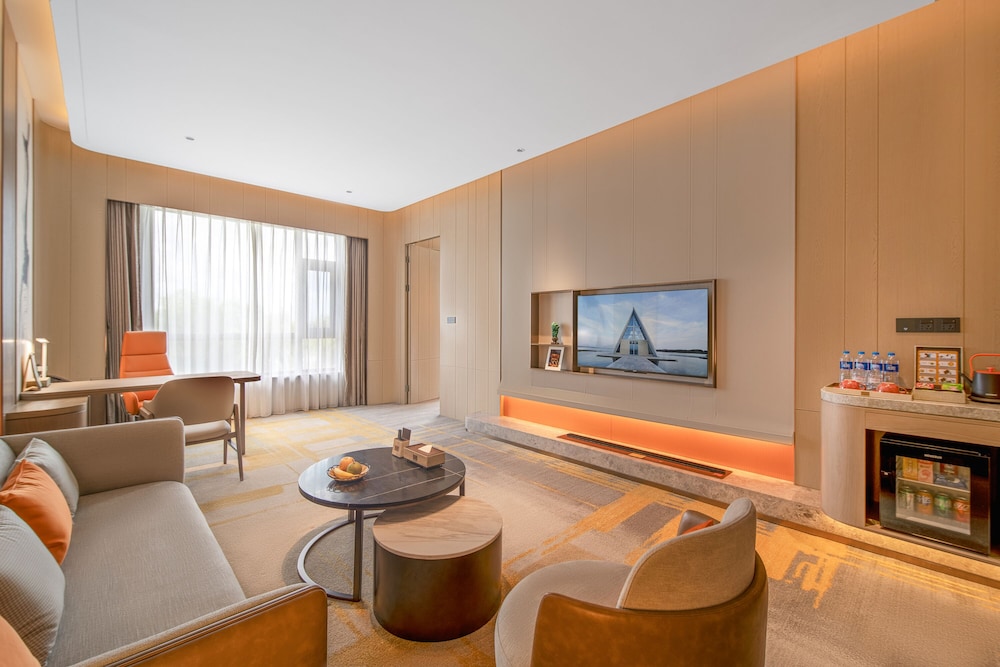Tongli Lakeview Hotel 52/76