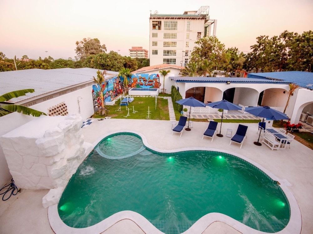 Collection O To The Sea Resort Thailand 44/58