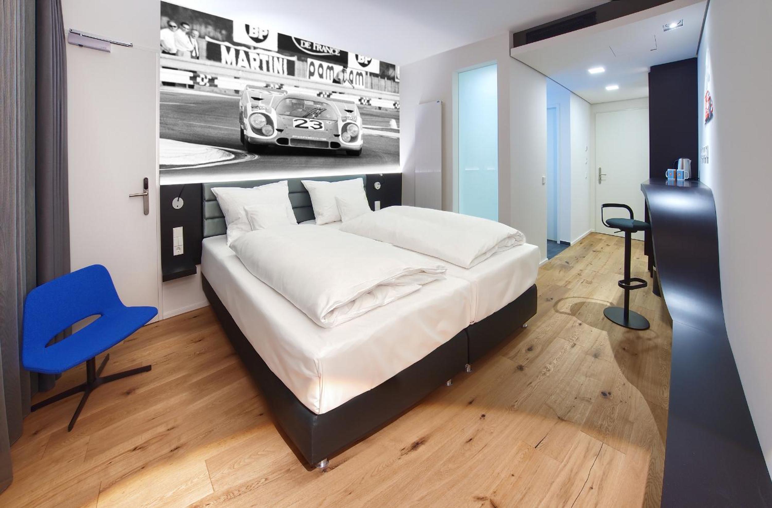Family, 1 Double and 1 Single Bed