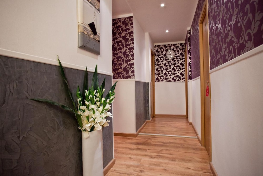 Hostal Victoriano 4/90
