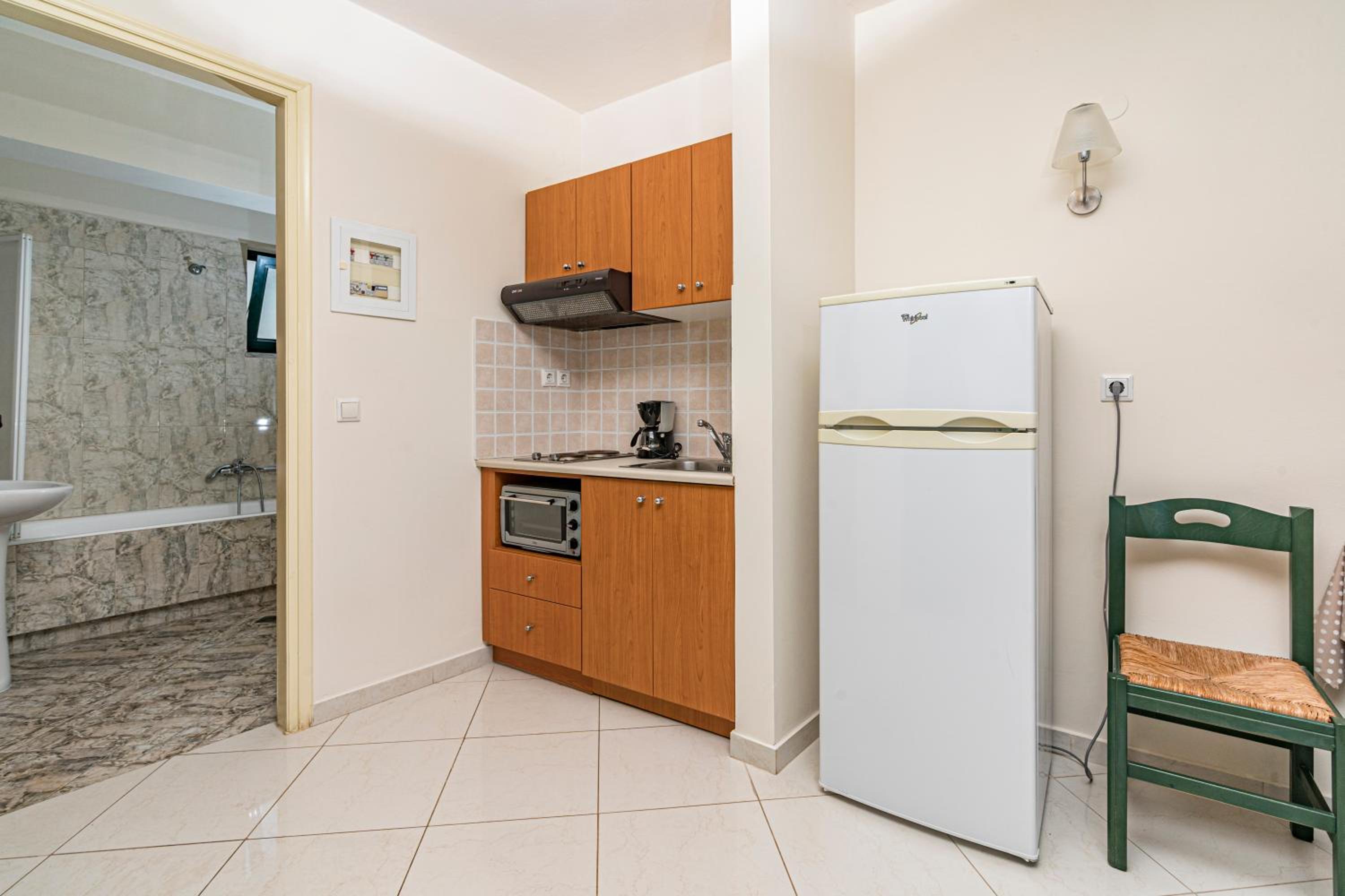 Gianna Apartments 11/59
