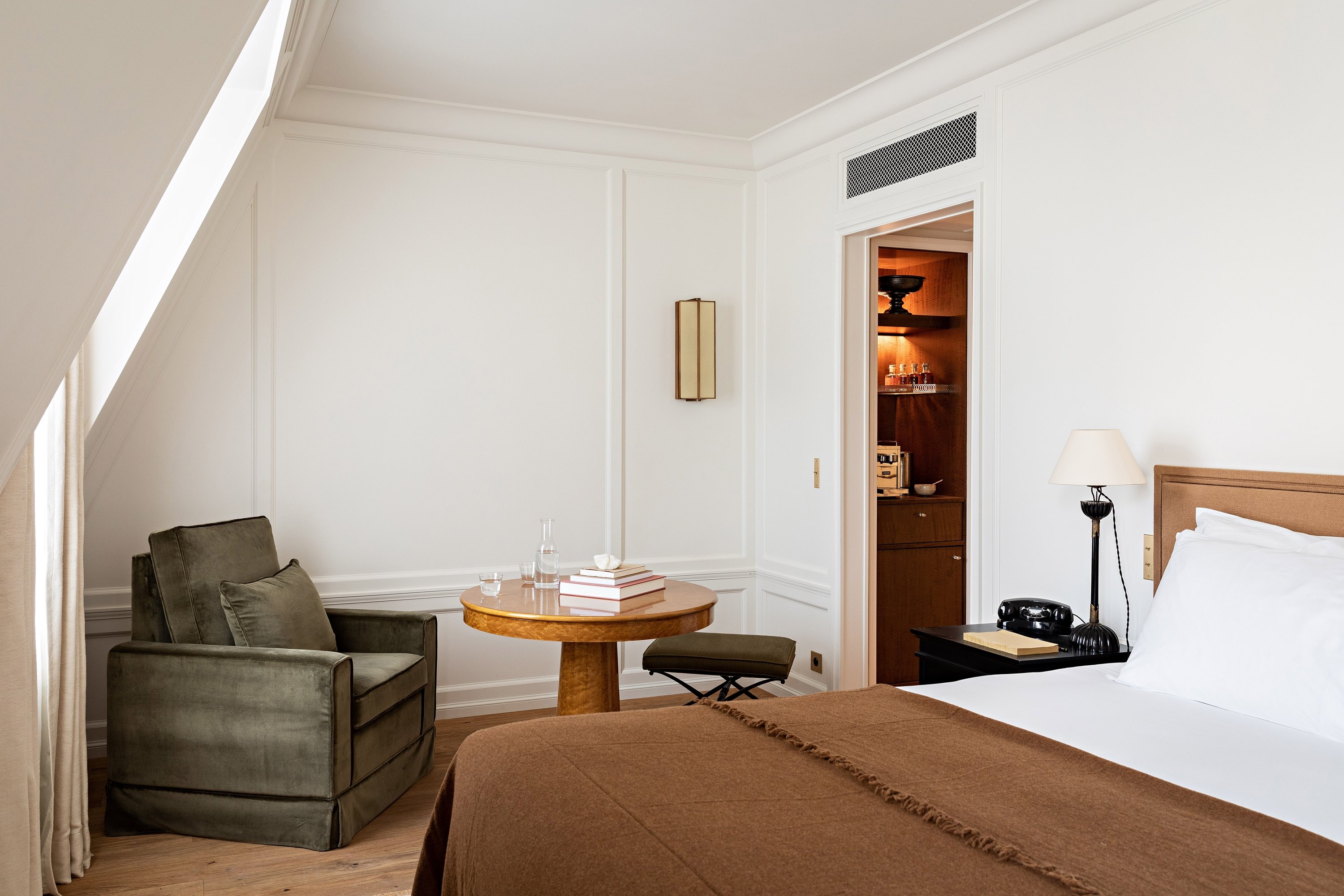 Hotel Balzac Champs Elysees 27/34