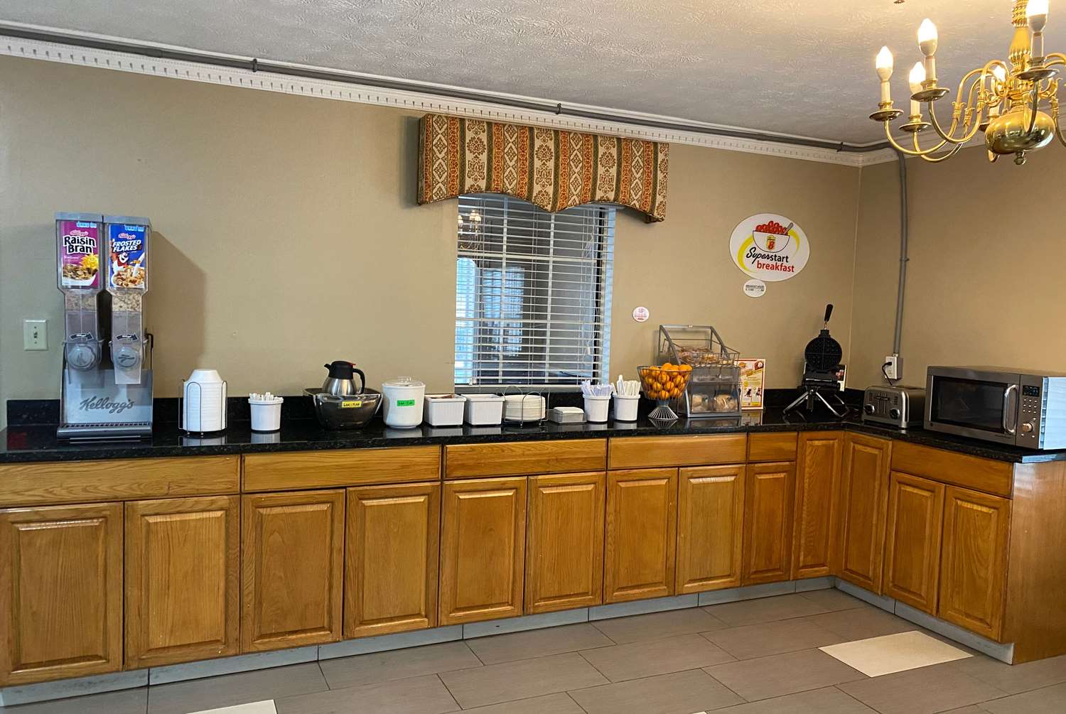 Super 8 by Wyndham Covington GA 8/32