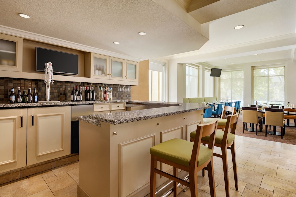 Hilton Garden Inn Roseville 40/50