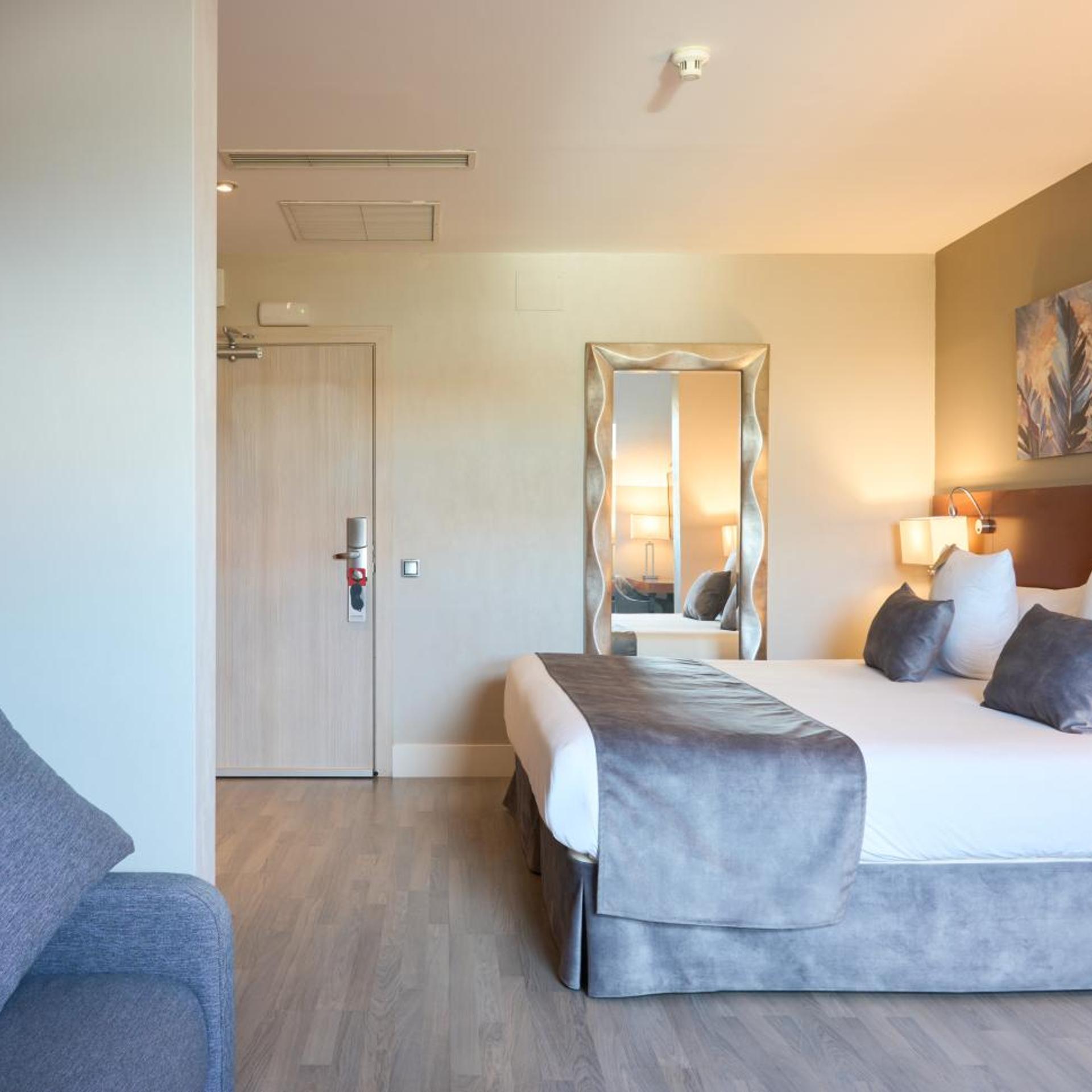Twin or double Room extra bed