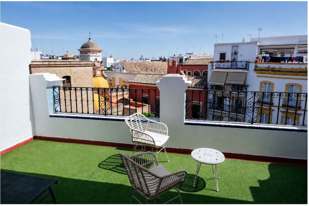 Hotel Sevilla 43/49