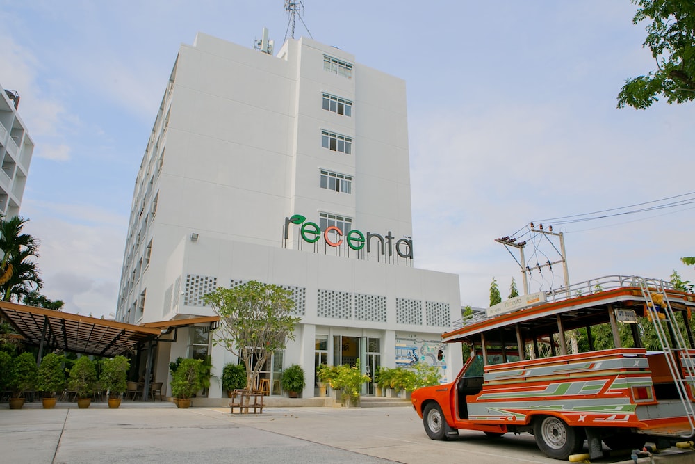 Recenta Phuket Suanluang 42/50