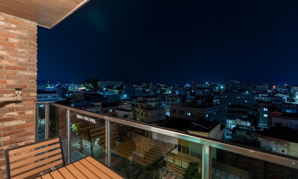 Jecheon Hound Hotel 36/50