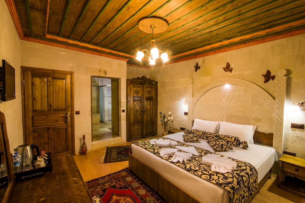HISTORICAL GOREME HOUSE 17/65
