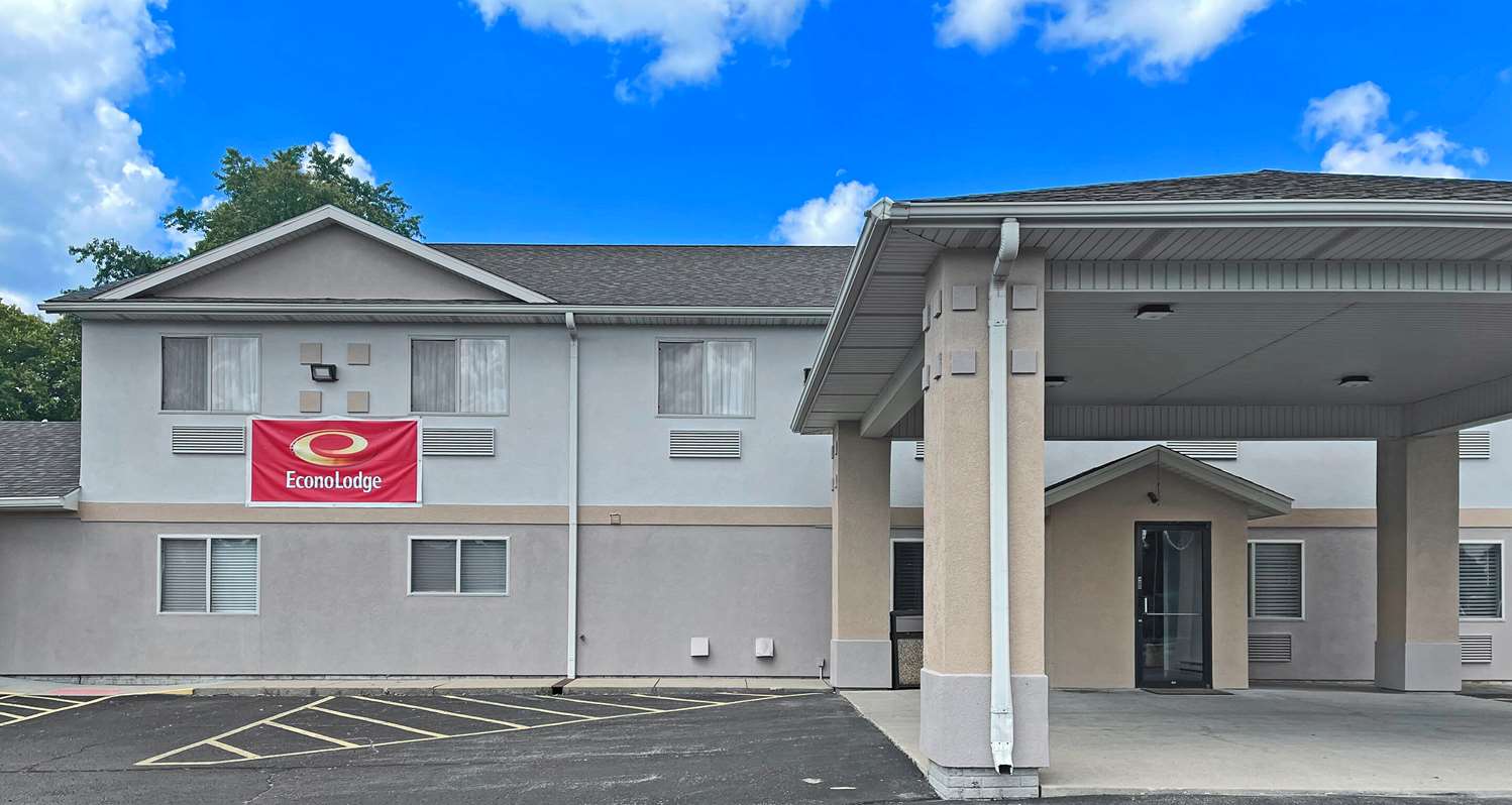 Econo Lodge Chillicothe IL 2/25