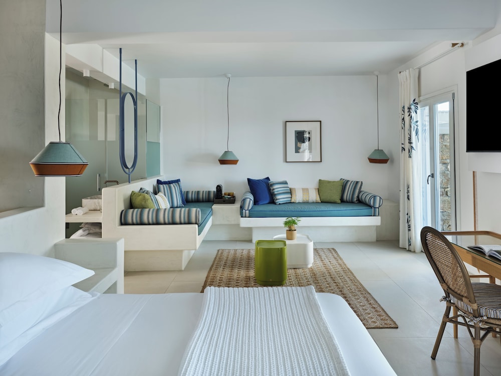 EXECUTIVE, SUITE, PARTIAL SEA VIEW, PRIVATE POOL
