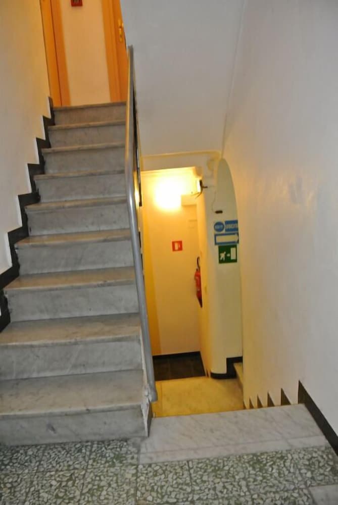 Hotel Major Genova 14/28